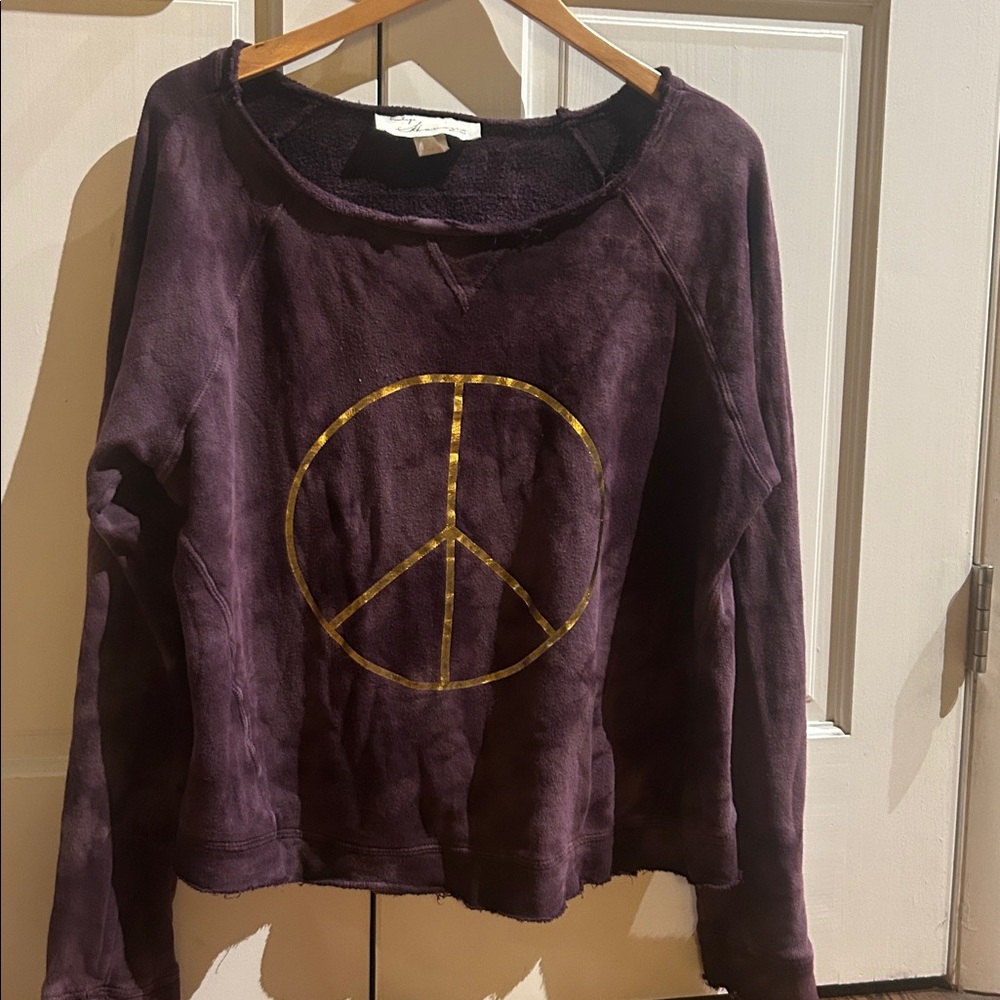 Vintage Havana Purple Sweatshirt with Gold Accents